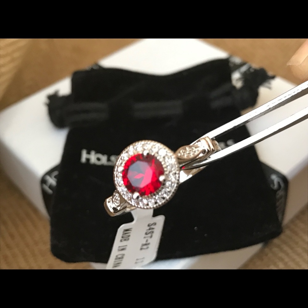 🎁🎁3 Carat RED Sapphire Ring!! Sz 11🎁🎁